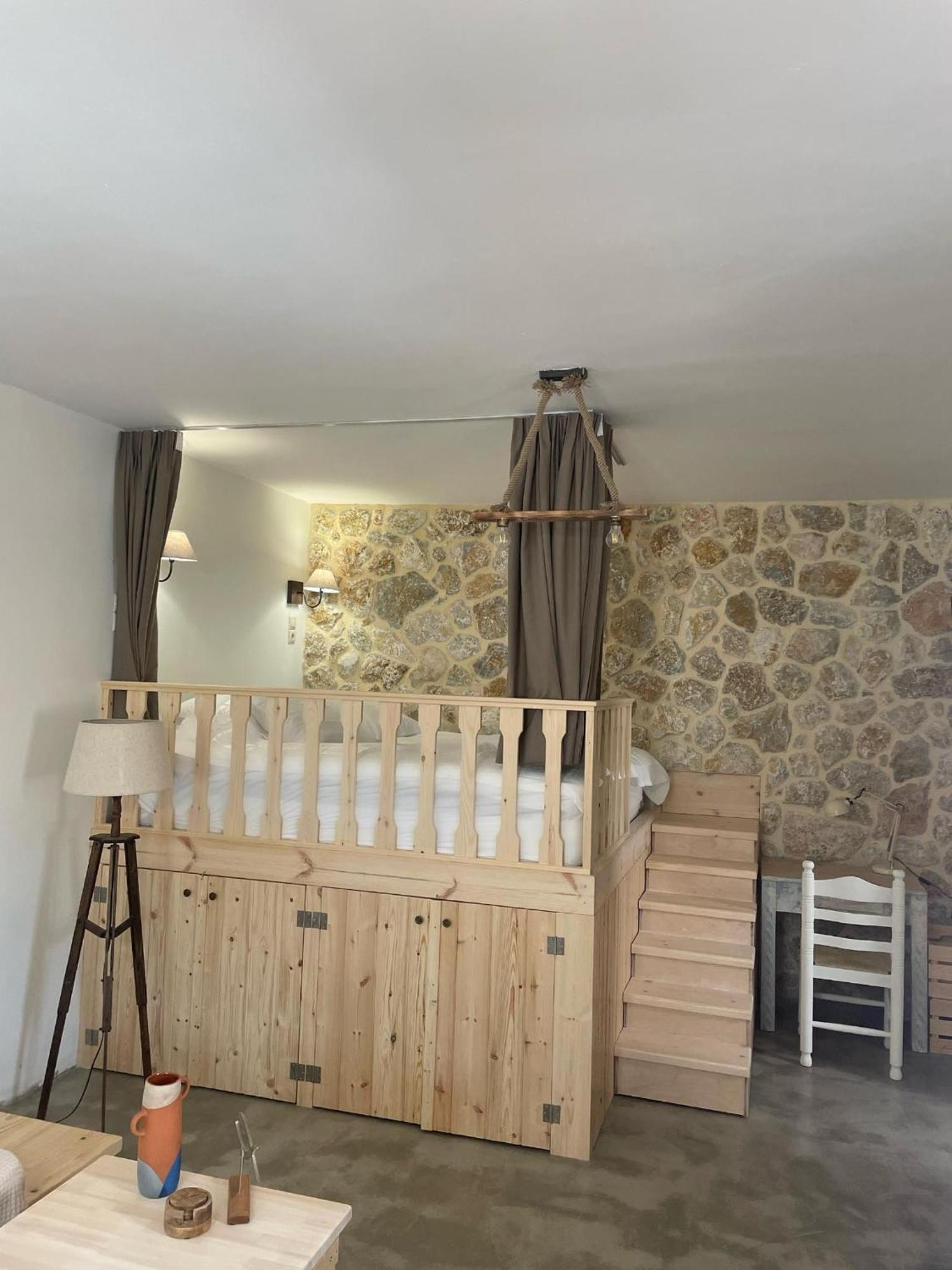 Stonehousekefalos Extérieur photo